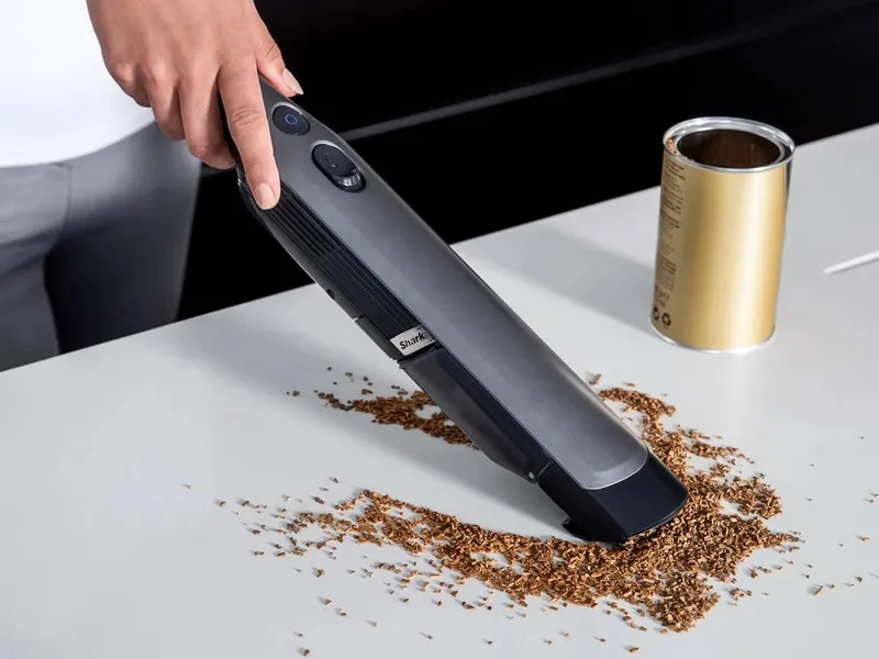 Hand held vacuum cleaner