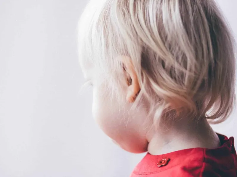 CHILD'S EAR