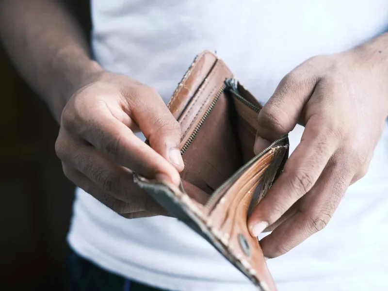 Empty wallet