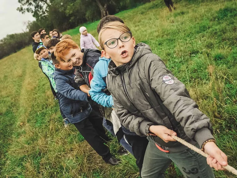 Kids pulling together