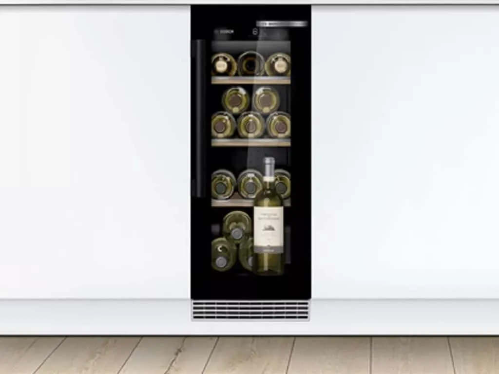 Wine cooler fridge